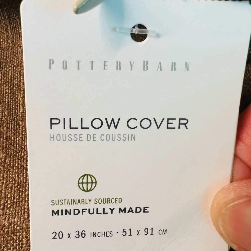 SET OF 2 POTTERY BARN BEAUTIFUL TAN AND BLUE PILLOW COVERS 20 X 36” NWT